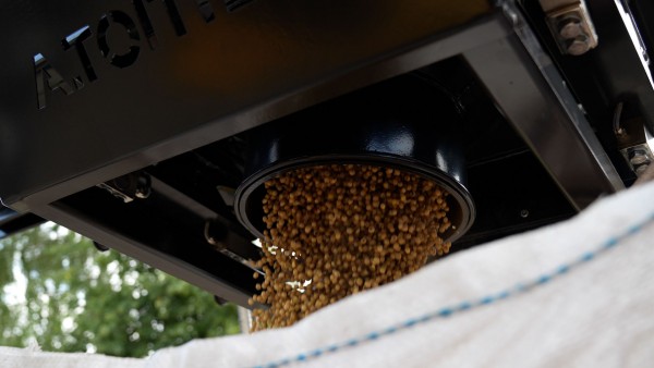 Загрузчик биг бегов — проверенное решение для фасовки зерна