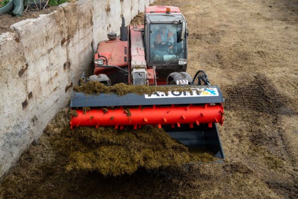 Silage Cutter - Bucket with Silage Cutter A.TOM 2.0 m³