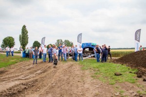 TM «A.TOM» представила сучасні перетрушувачі компосту на практичному семінарі «Компостування. Техніка та технології»