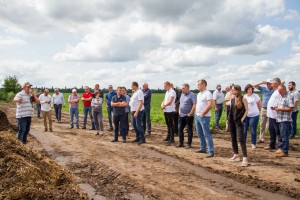 TM «A.TOM» представила сучасні перетрушувачі компосту на практичному семінарі «Компостування. Техніка та технології»