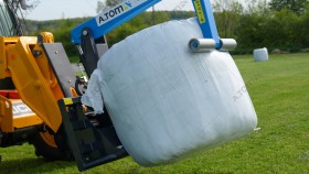 Gripper for universal bales - A.TOM 