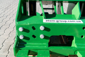 Front hitch A.TOM for John Deere 8 Series 