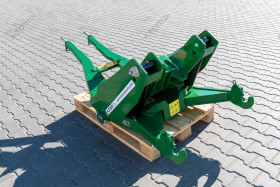 Front hitch A.TOM for John Deere 8 Series 