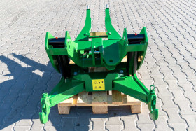 Front hitch A.TOM for John Deere 8 Series 