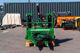 Front hitch A.TOM for John Deere 8 Series 