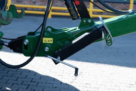 A.TOM Grader / tractor-mounted rear blade (or trailer-mounted blade) 