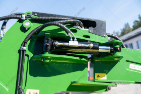 A.TOM Grader / tractor-mounted rear blade (or trailer-mounted blade) 