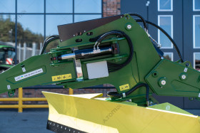 A.TOM Grader / tractor-mounted rear blade (or trailer-mounted blade) 