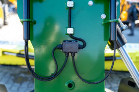 A.TOM Grader / tractor-mounted rear blade (or trailer-mounted blade) 