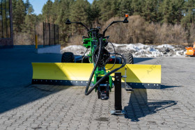 A.TOM Grader / tractor-mounted rear blade (or trailer-mounted blade) 