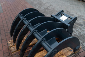 A.TOM 1000 Grading Rake 8–10 t 