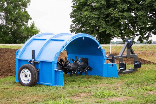 How to make organic compost using a compost turner?